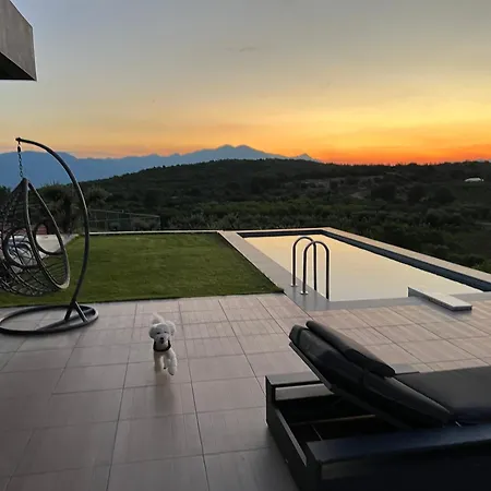 Villa #skgh Arbitrage Hyperluxe -near Pozar Baths & Kaimaktsalan Mountain Sarakinoi