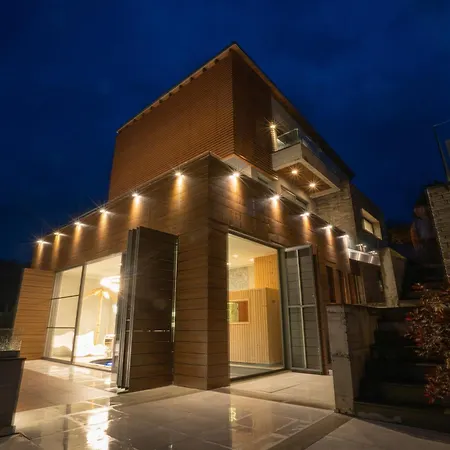 Villa #skgh Arbitrage Hyperluxe -near Pozar Baths & Kaimaktsalan Mountain *