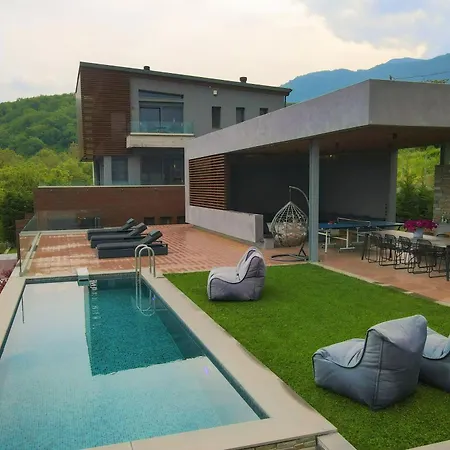 #skgh Arbitrage Hyperluxe -near Pozar Baths & Kaimaktsalan Mountain Villa Sarakinoi